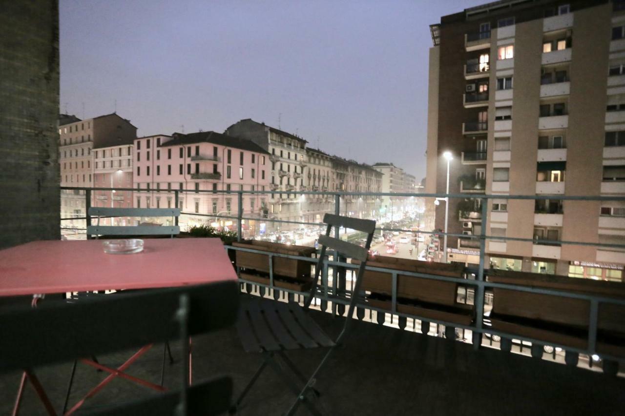 Rio Central M3 Sondrio E Stazione Centrale ミラノ エクステリア 写真