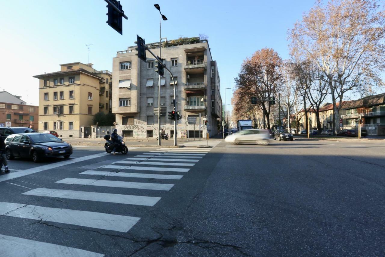 Rio Central M3 Sondrio E Stazione Centrale ミラノ エクステリア 写真